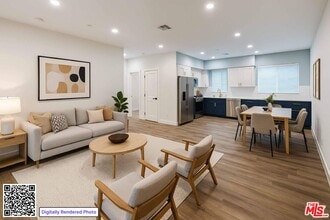 Building Photo - 5637 Homeside Ave