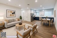 Building Photo - 5637 Homeside Ave