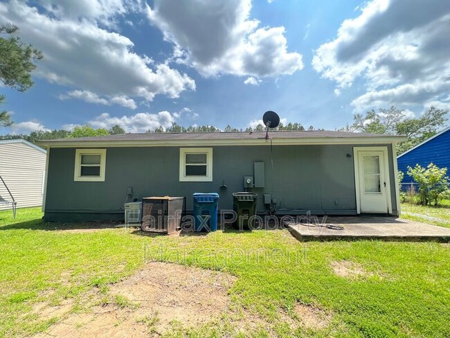 Building Photo - 1117 Pecan Pl