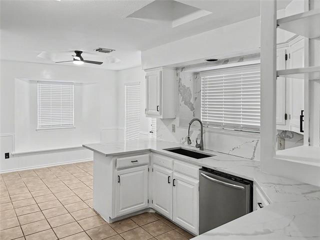 Building Photo - 2730 Big Oaks Dr