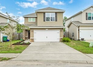 Building Photo - 220 Wainwright Dr