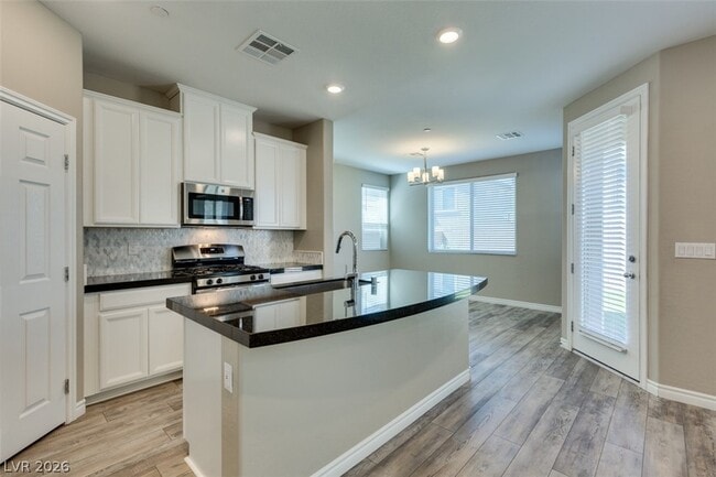 Building Photo - 3216 Azalea Ridge Ct