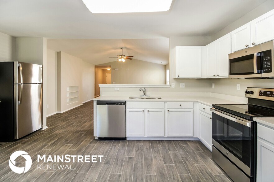 Building Photo - 3700 Sweet Birch Dr