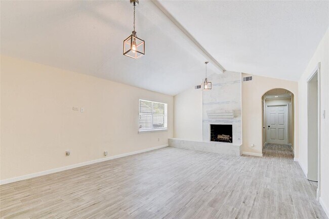 Building Photo - 10526 Huntington Way Dr