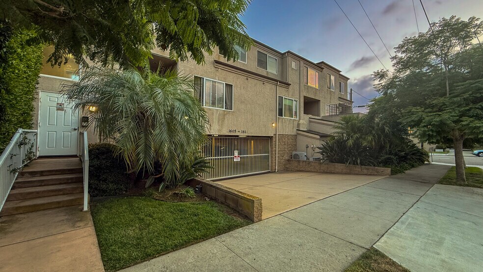 Building Photo - 1605 Emerald St