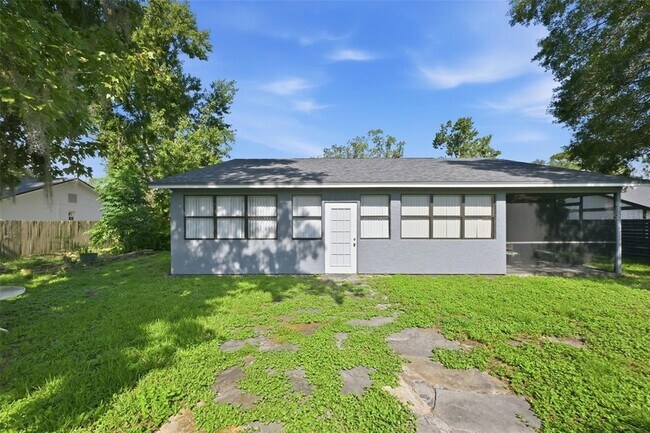 Building Photo - 3818 Biscay Pl