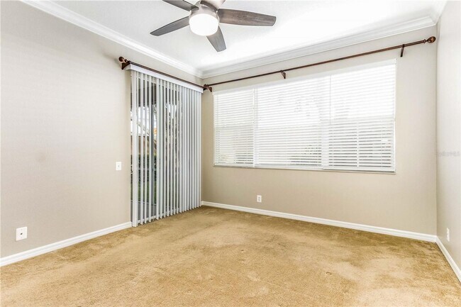 Building Photo - Gated Community Townhome 3br/2.5ba/2 Car G...