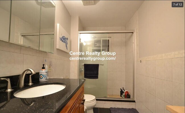 Building Photo - 26 Kenrick St