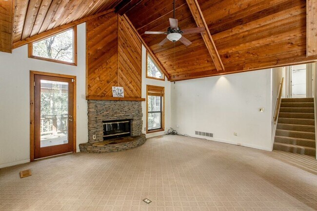 Building Photo - Contemporary East Cobb Home in Pope School...