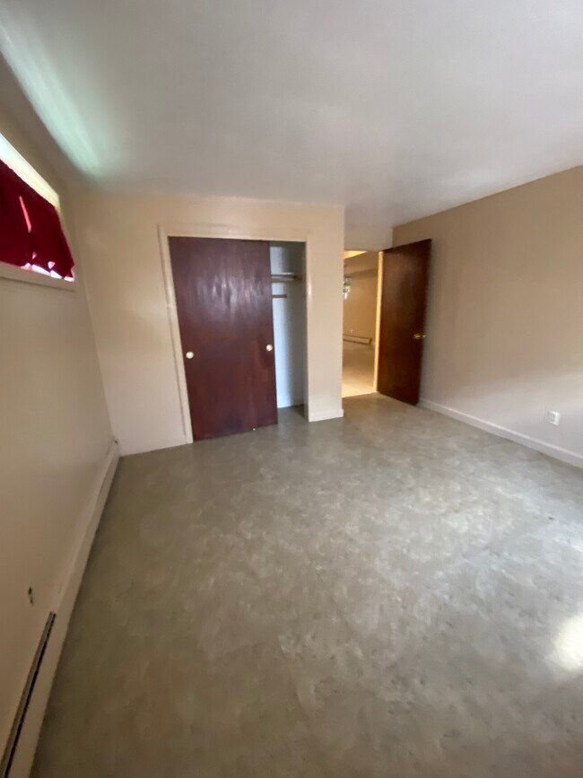 Building Photo - 41 High St