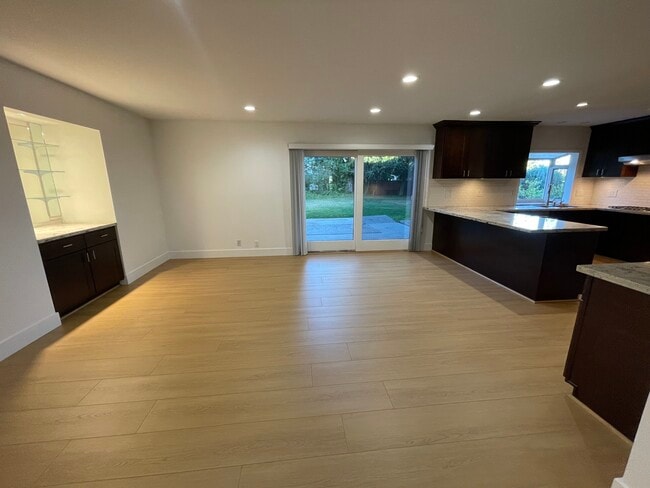 Building Photo - 29516 Quailwood Dr