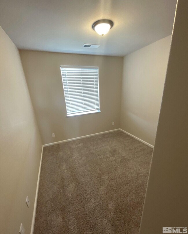 Building Photo - 3946 Hazy Swale Way