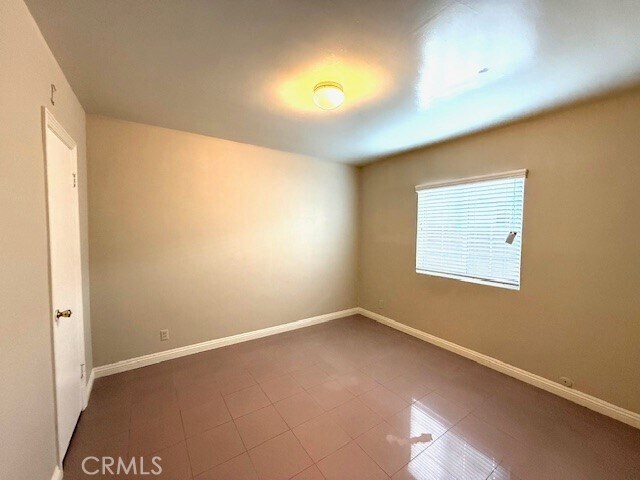 Building Photo - 2728 Denton Ave