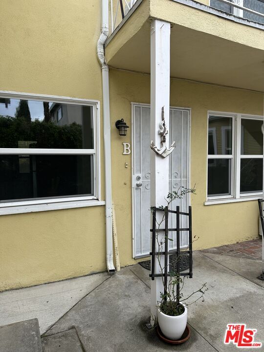 Building Photo - 3017 Colorado Ave