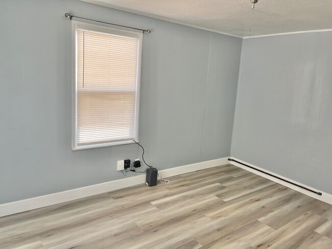 Building Photo - 4 Plex Seller Finance