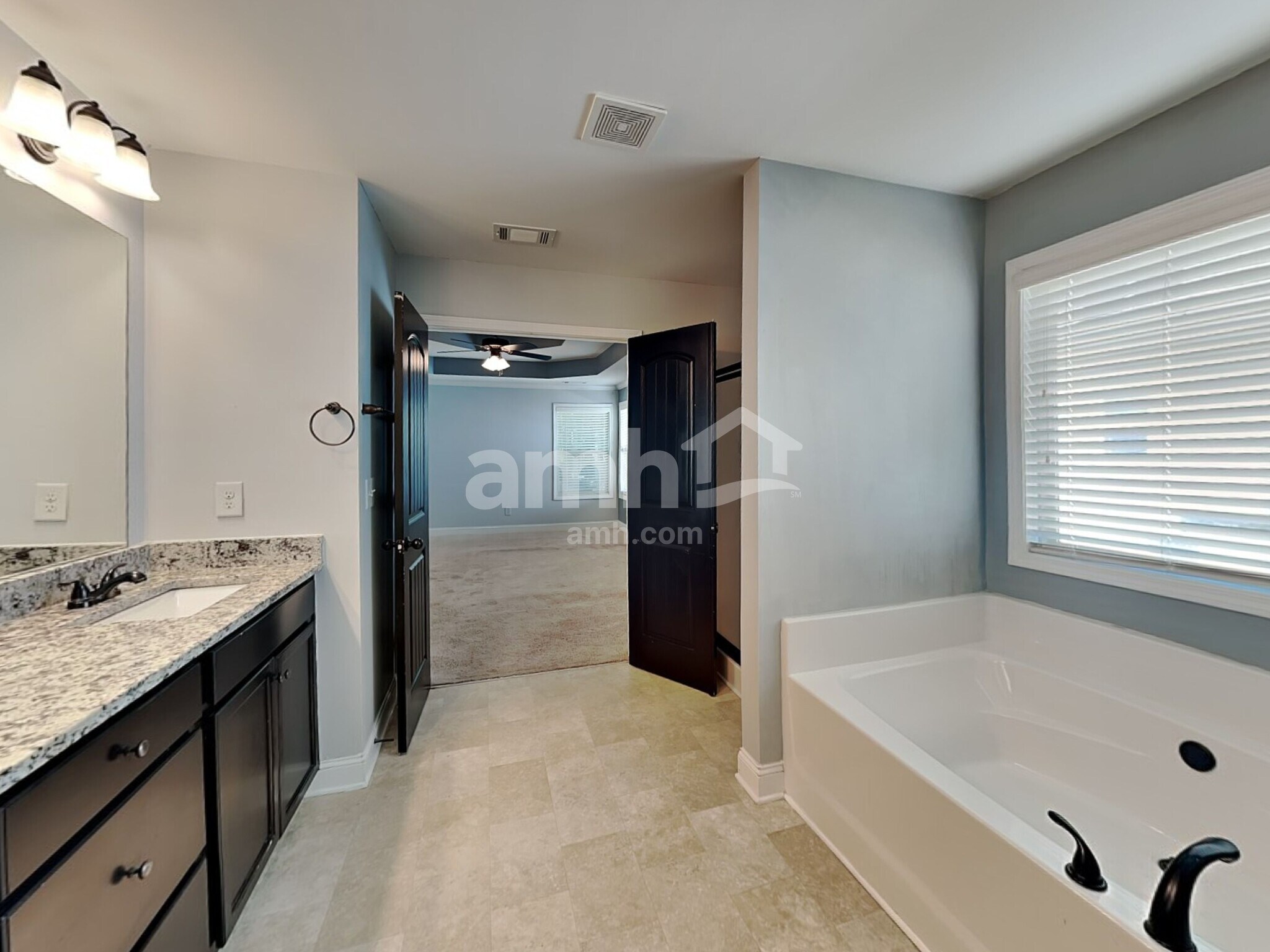 Building Photo - 2575 Dolostone Way