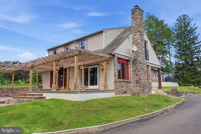 Building Photo - 612 Bustleton Pike