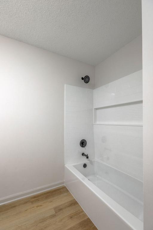 Building Photo - 902 Kingston Ct