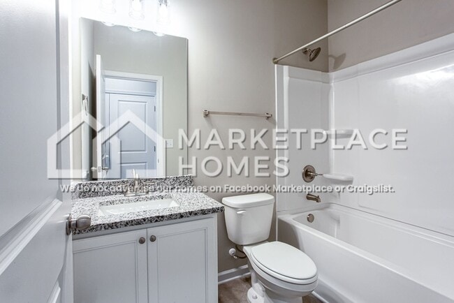 Building Photo - 226 W L Miller Dr