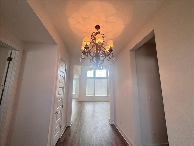 Building Photo - 2605 Brushwood Mdw
