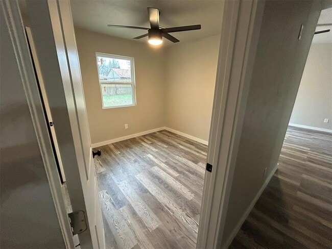 Building Photo - 10026 Caton Pl