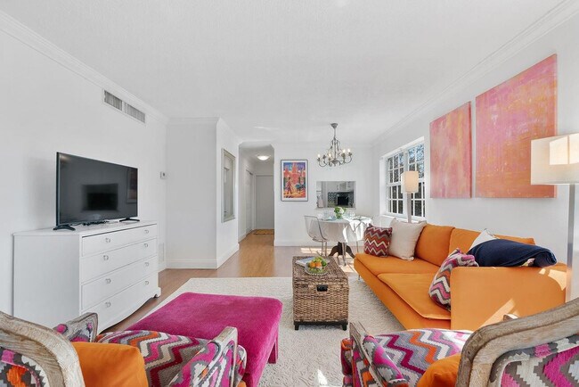 Building Photo - 2301 NE 14th Street Causeway