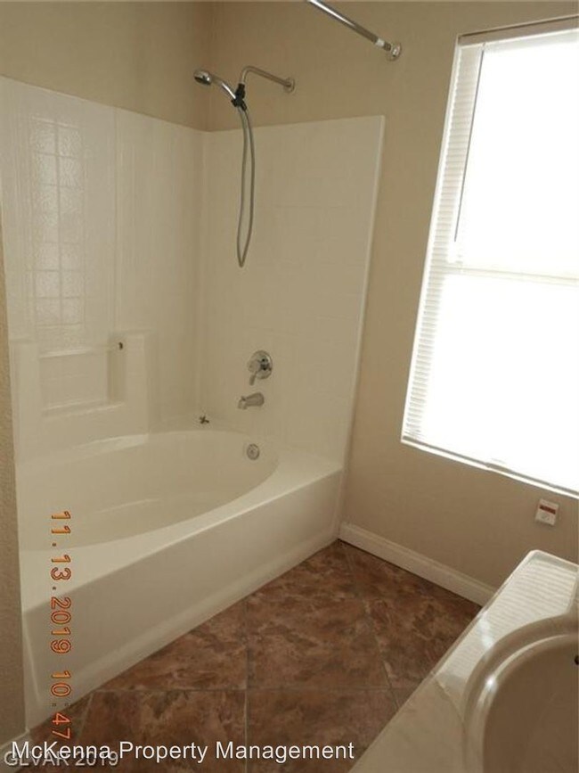 Building Photo - 3 br, 2 bath House - 2207 Allegiance Dr