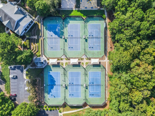 Building Photo - 2637 Forest Meadow Ln