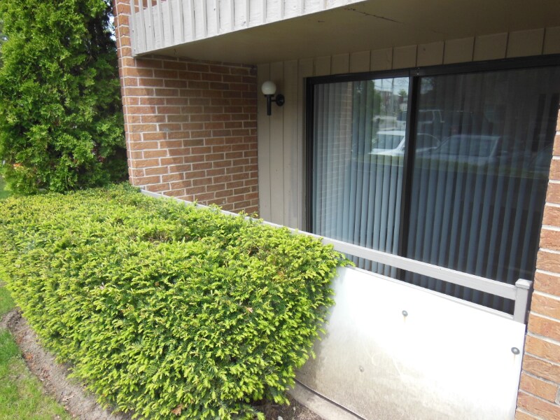 Building Photo - 1331 E Ports O Call Dr