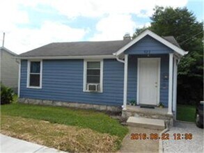 Building Photo - Single Family House
