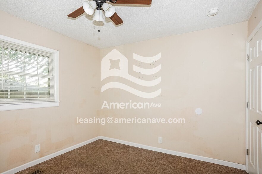 Building Photo - 2430 Golden Camp Rd