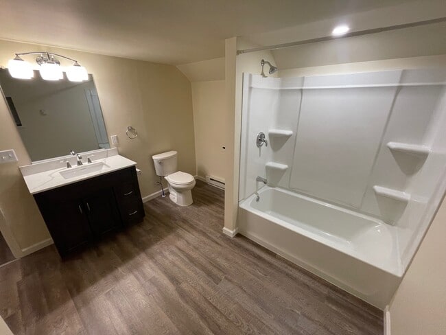 Building Photo - 2600 Duanesburg Rd