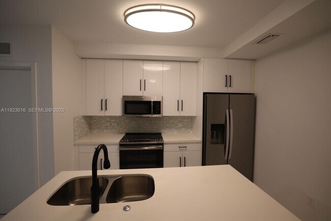 Building Photo - 2651 NE 212th Terrace