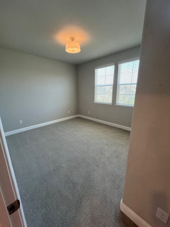 Building Photo - Bright Contemporary Solar Home In Roseville