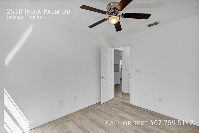 Building Photo - 2510 India Palm Dr