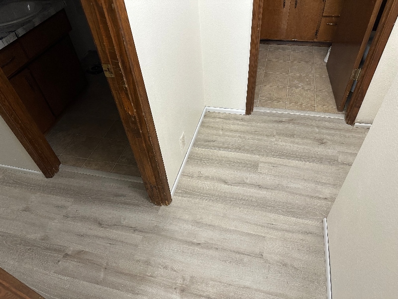 Building Photo - 2685 Woodstone Pl