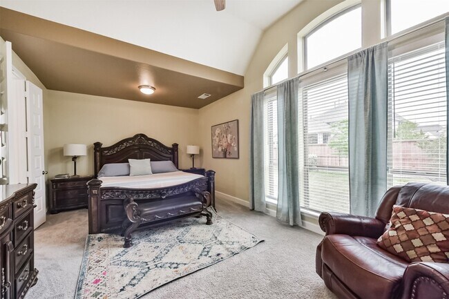 Building Photo - 27208 Starry Oaks Dr