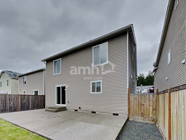 Building Photo - 17924 97th Ln E