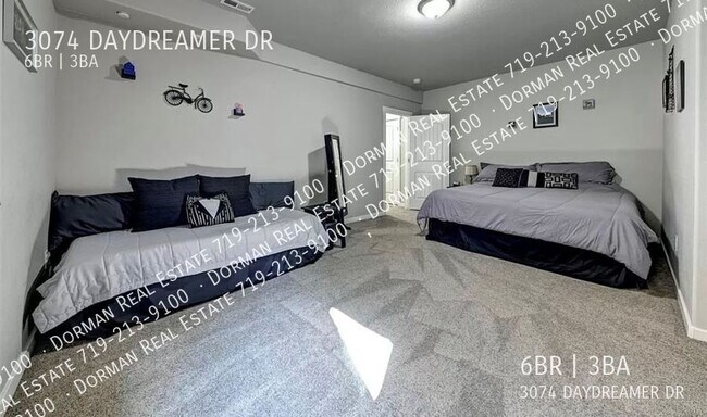 Building Photo - 3074 Daydreamer Dr