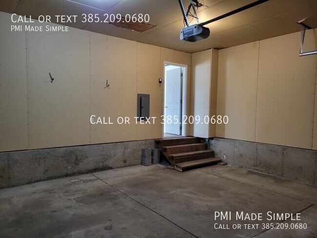 Building Photo - 483 N 1220 W