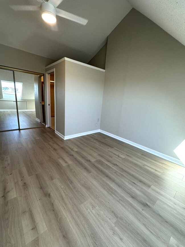 Building Photo - Tierra Verde WATERFRONT Annual Unfurn. 3BR 3BA 2 Car Tandem Garage Townhome & optional slip