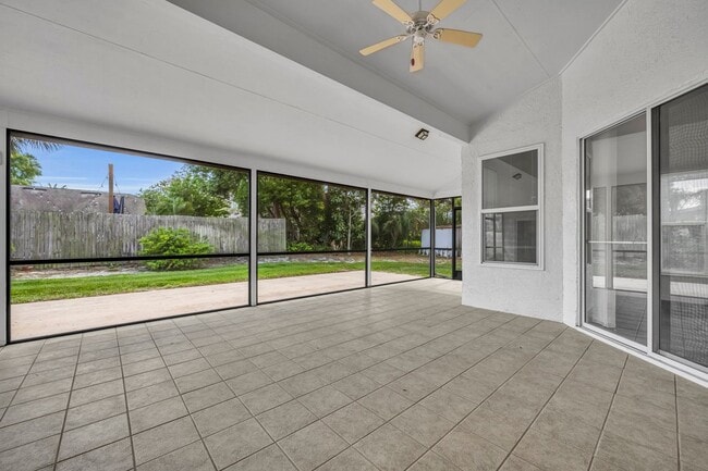 Building Photo - Great Oviedo Home in Bentley Woods!