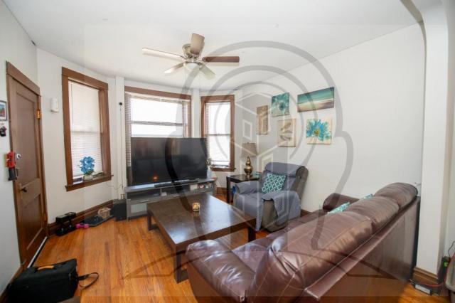 Building Photo - 2 bedroom in CHICAGO IL 60641