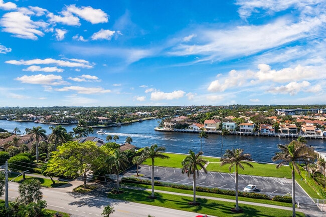 Building Photo - 2921 S Ocean Blvd