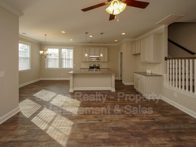 Building Photo - 4137 Rigsby Ln