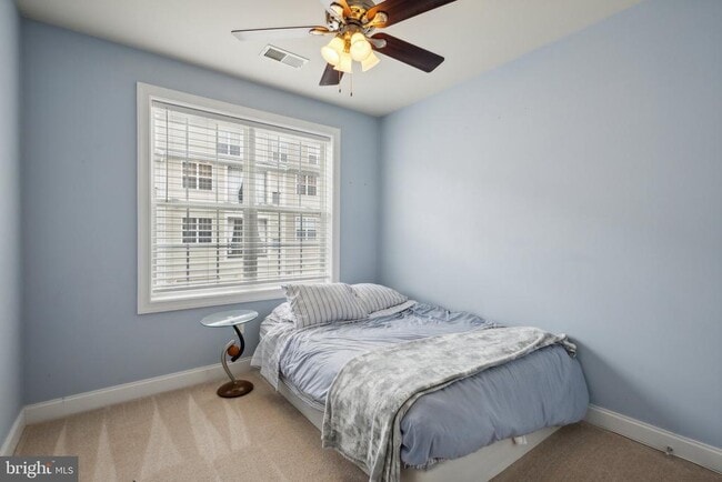 Building Photo - 15211 Lancashire Dr