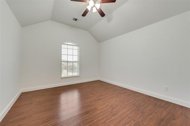 Building Photo - 214 Sherwood Dr