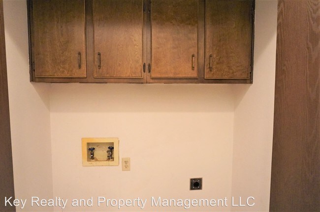 Building Photo - 9763 Hefner Village Blvd