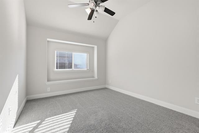 Building Photo - 513 Oleander Dr