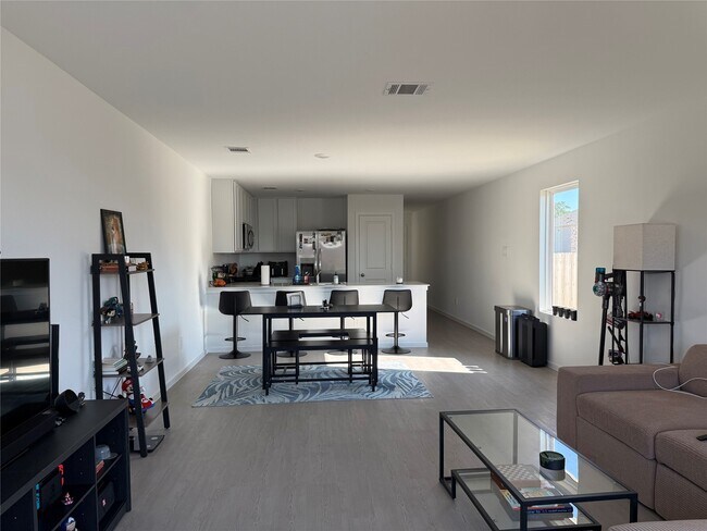 Building Photo - 16722 Largetooth Aspen Ln